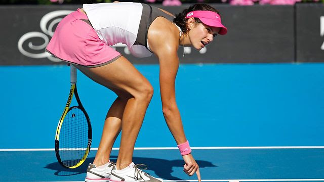 Sexy Julia Goerges Picture