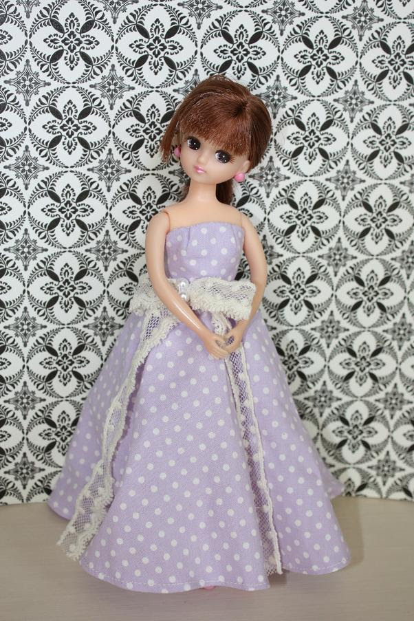 Humming Cotton リカちゃんの服を作りました
