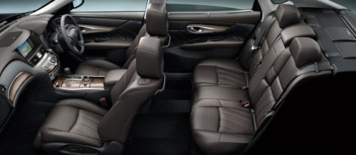 New Nissan Cima - the long wheelbase Infiniti M35h