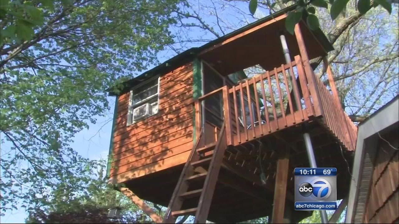 Schaumburg treehouse leads to zoning meeting  abc7chicago.com