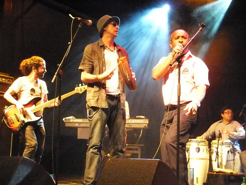 LA-33 at Ottawa Bluesfest 2011