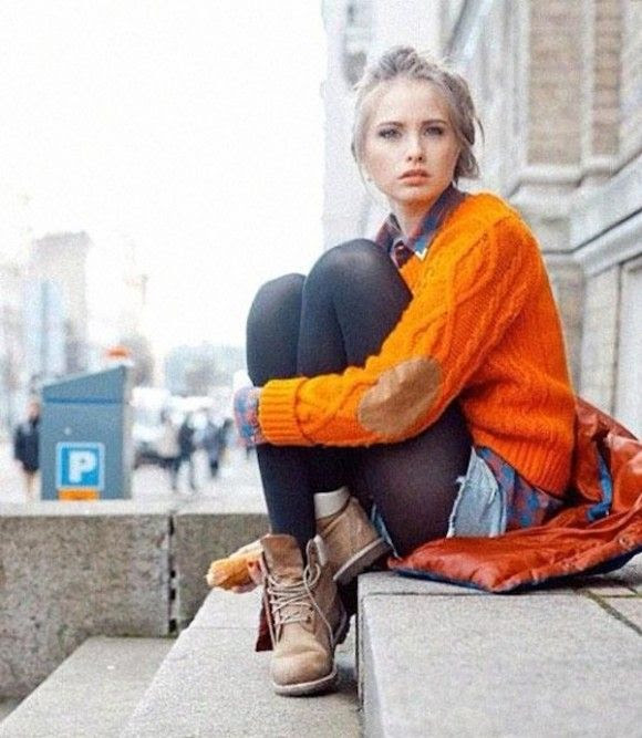 オレンジ色の服 秋冬着こなしコーデレディース 海外スナップ特集 Lifeinfo