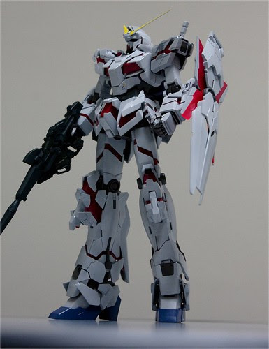 MG Unicorn Gundam Ver Ka - Front View