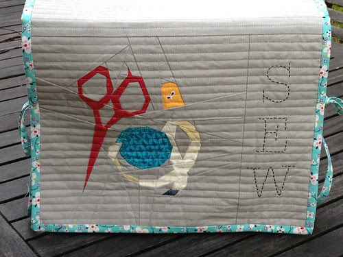 Sewing machine cover from Playful little paper-pieced Projects