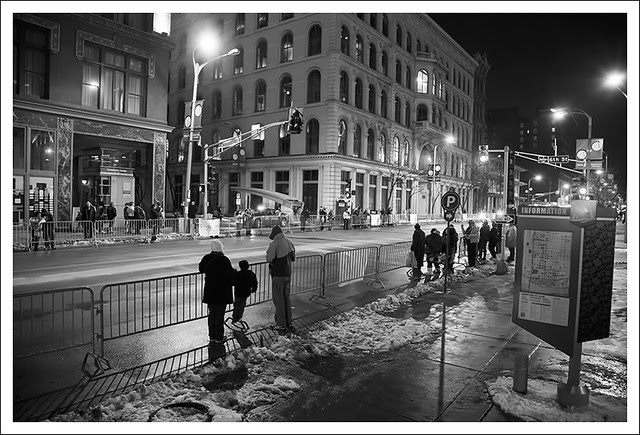 Mardi Gras Parade 2014-03-04 4 BW