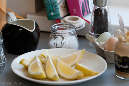 Making mayonnaise / Majoneesitegu
