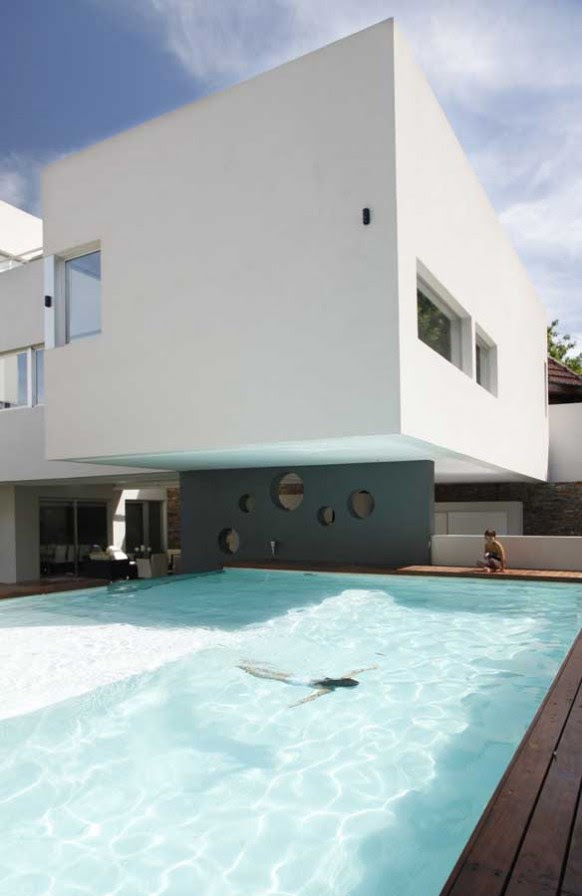 Exclusive And Luxury Swimming Pool With Glass Walls