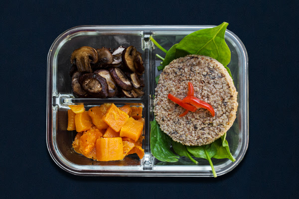 Pre-workout meals for 80 Day Obsession, pre-workout nutrition, pre-workout snacks, veggie burgers, mushrooms, sweet potatoes