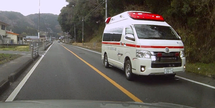 救急車が見えたら 見た目で選ぶ オーディオ趣味は邪道ですか