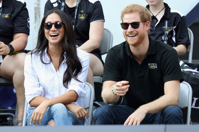 Netizen Sambut Gembira Pertunangan Pangeran Harry dan Meghan Markle
