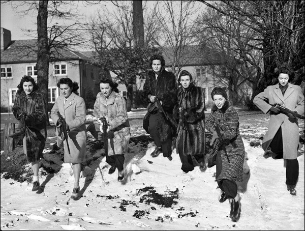 1942-illinois-evanston-home-guard-hs-girls.jpg