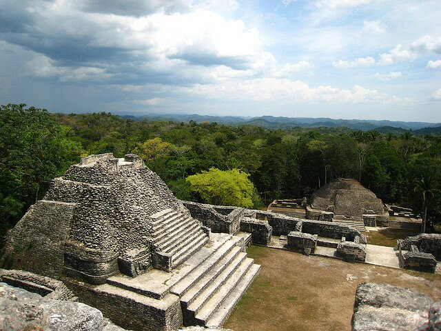 Самые красивые храмы древних майя