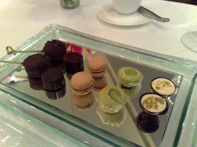 petit fours