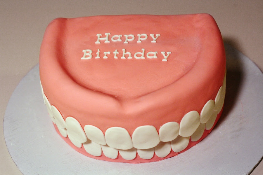 Humour 2 14 Gateaux Completement Delirants Frawsy