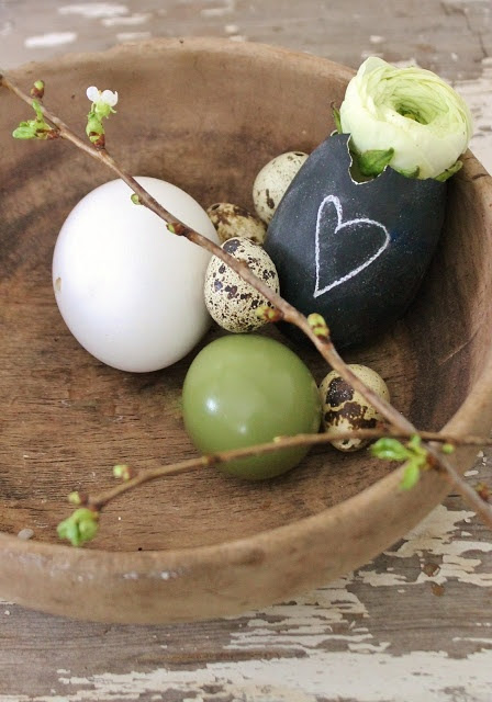 Cool Minimalist Easter Decor Ideas