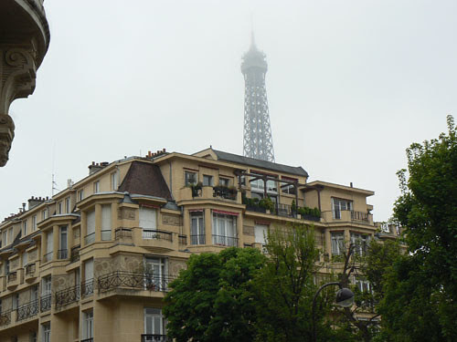 immeuble et tour eiffel.jpg