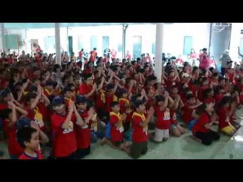 CÁM ƠN TRỜI - Trưởng Tiến Lộc hướng dẫn ban sói già và sói con trong trại Hội bầy