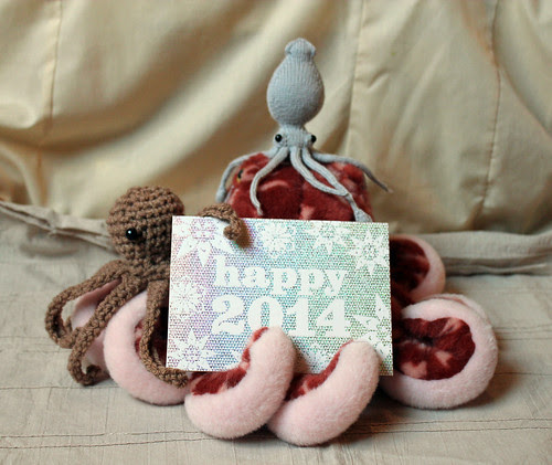 Happy New Year from Tenzin, Cutethulhu and Mudpie