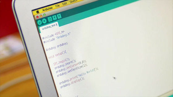 8ビットゲームが遊べて自作 共有も可能なミニ携帯ゲーム機 Arduboy ライブドアニュース