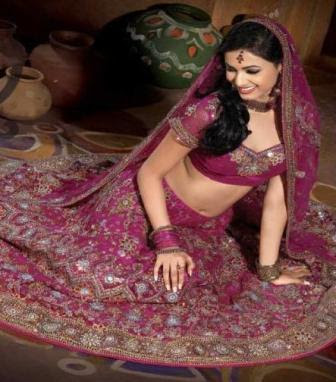 http://shaadivows.files.wordpress.com/2009/04/weddin1231.jpg