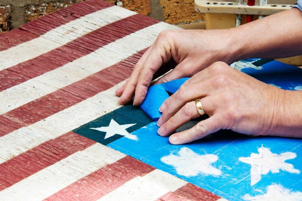 02-An-Illinois-Woman-Creates-High-Flying-Flags-Out-Of-Broken-Down-Barns-Dawn-Holler-Wisher