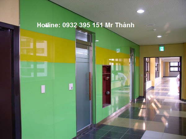 kính màu cường lực