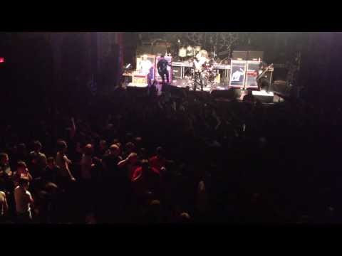 Issues (King Of Amarillo) Live 2/14/2014 American Dream Tour