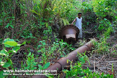 Ambon, Malukupost.com - Situs-situs sejarah peninggalan Jepang pada masa Perang Dunia II di Pulau Meti, Kabupaten Halmahera Utara, Maluku Utara mengalami kerusakan akibat tidak terawat, bahkan ada yang dialihfungsikan oleh warga setempat. "Menurut informasi dari kepala desa setempat, dulu di pulau itu banyak sekali peninggalan Jepang, di antaranya stonewalls, mobil-mobil, roda-roda besar, tapi sekarang tidak ada lagi karena sudah dijual kepada pedagang besi tua," kata arkeolog Lucas Wattimena, di Ambon, Selasa (6/6).