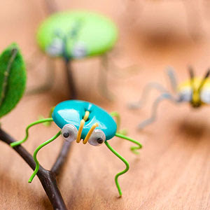 Button Bugs