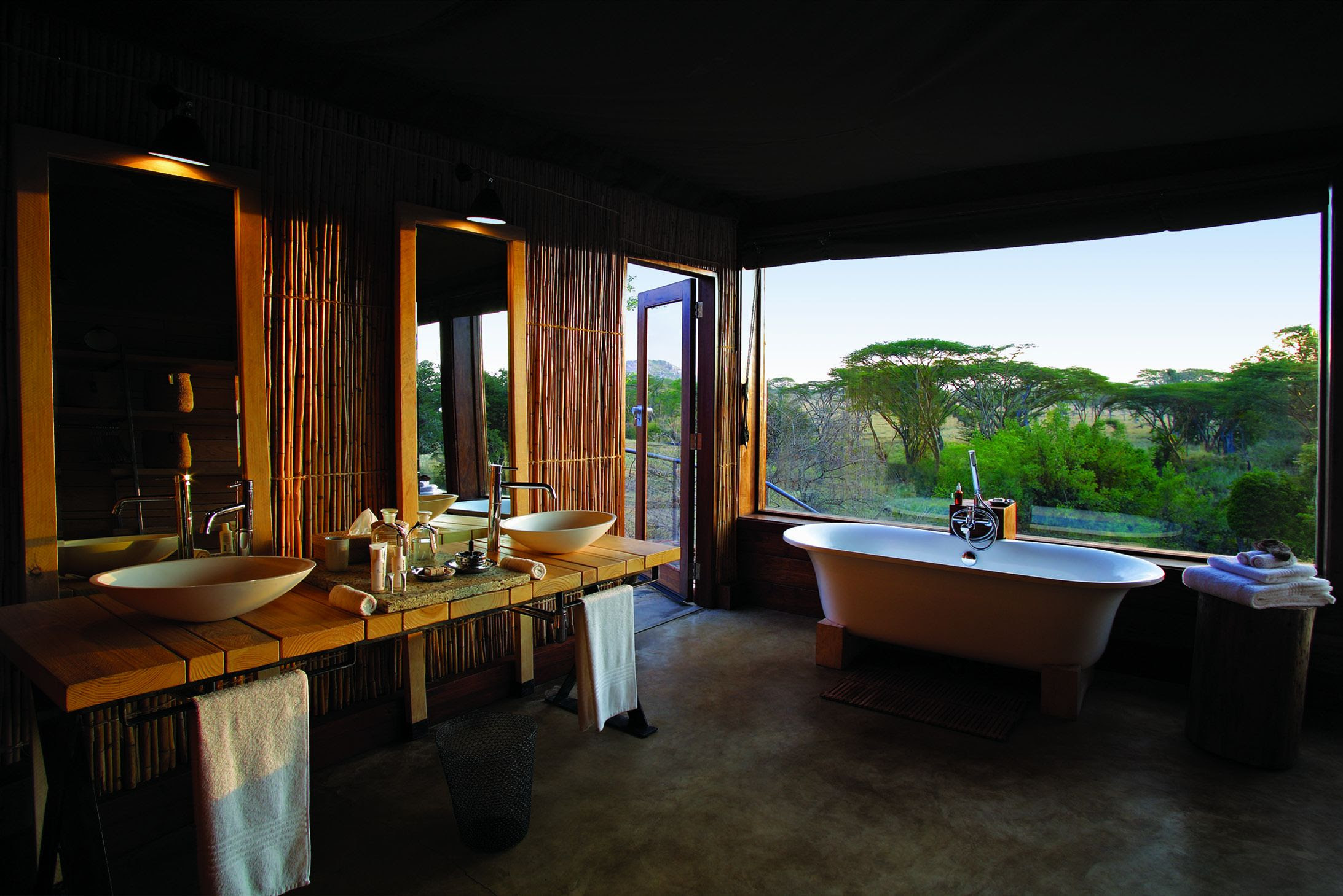 A Wild Bathroom | Interior Design Center Inspiration
