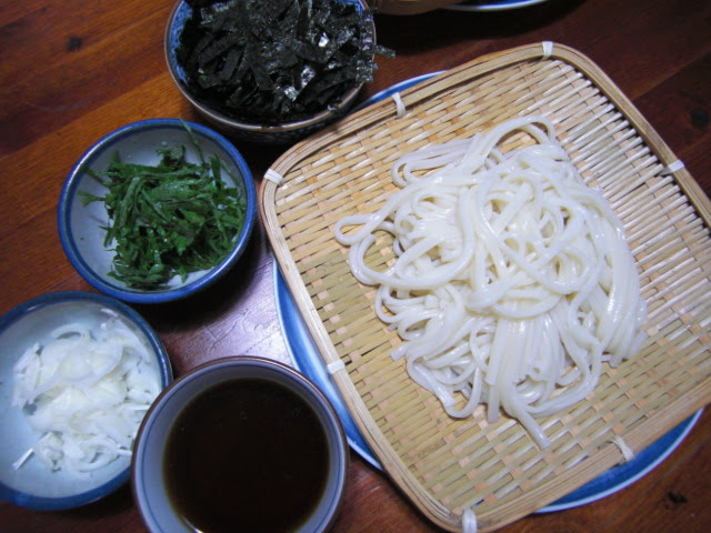 そうめん ひやむぎの麺つゆの作り方 家庭料理の簡単レシピ 佐藤家の食卓