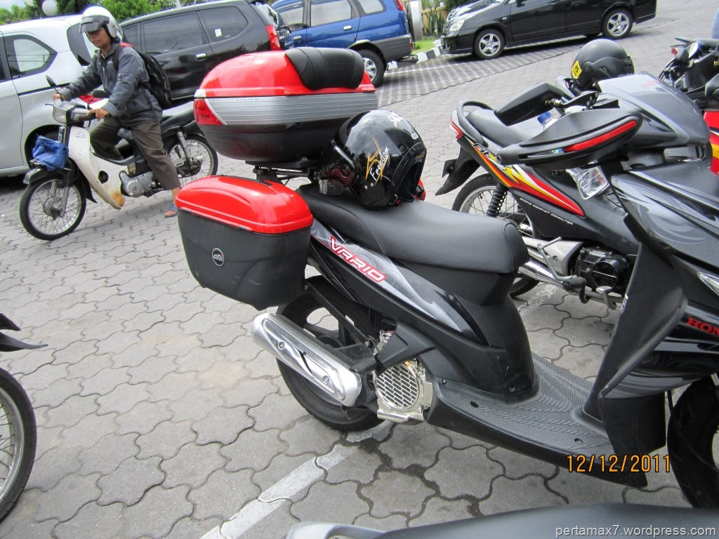 Modifikasi Honda VARIO Model TOURING BOX GIVI Nya WOW Pertamax7com