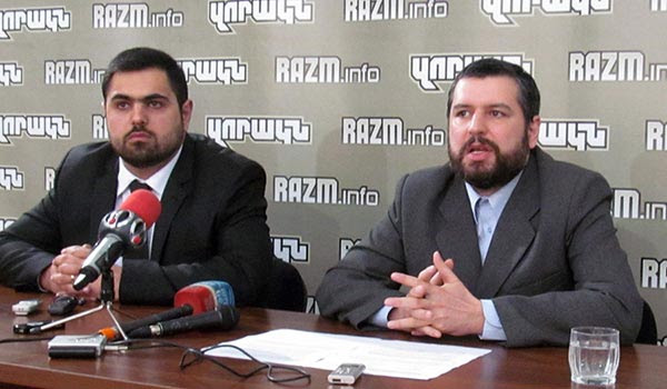 http://armenianow.com/sites/default/files/img/imagecache/600x400/gevorg-petrosyan-karen-vrtanesyan.jpg