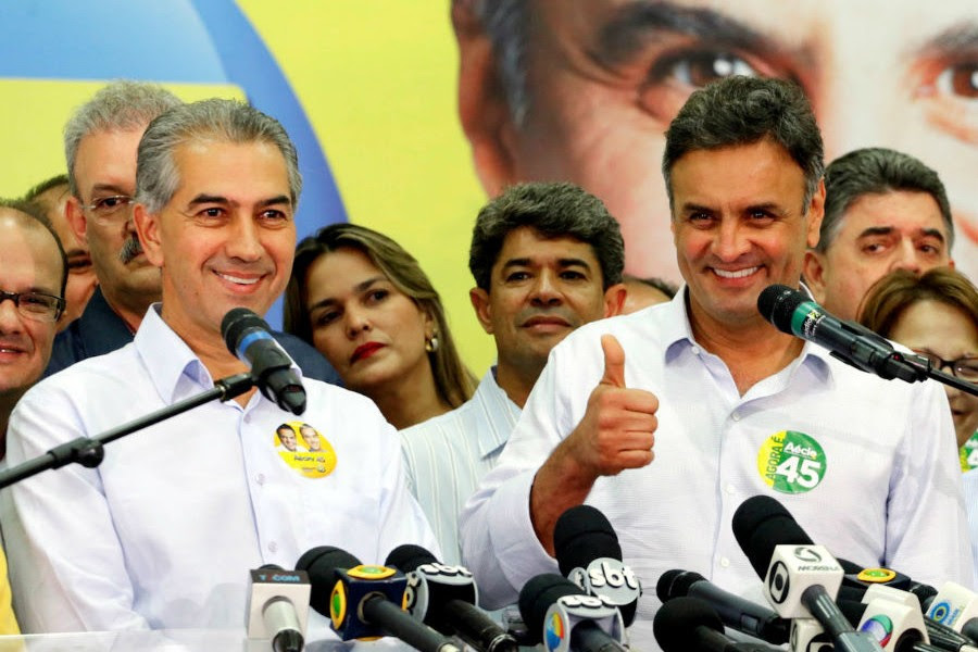 Reinaldo Azambuja (PSDB), que lidera no Mato Grosso do Sul, recebeu apoio de Aécio em Campo Grande (Reprodução)