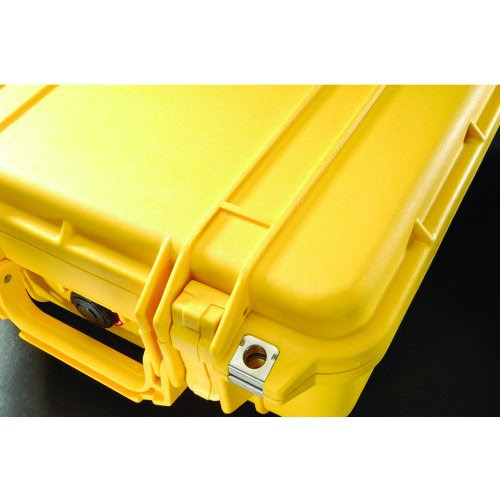 Pelican 1450 Case with Foam for Camera (Yellow)