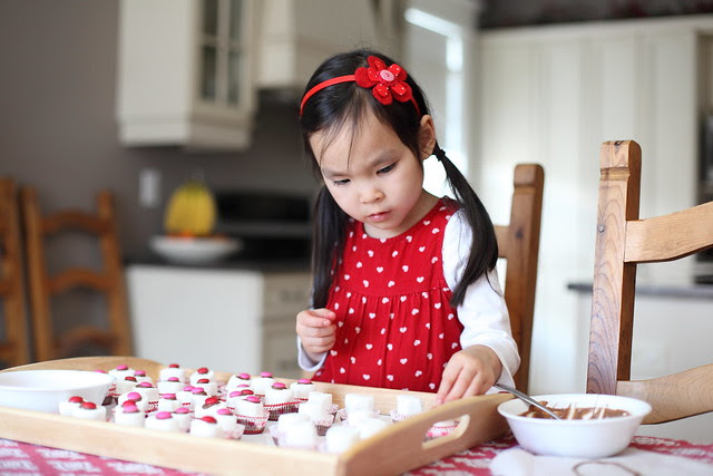 junior kindergarten class valentine treats