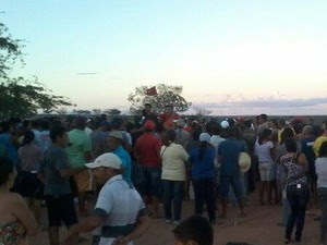 Famílias do MST são retiradas de área em Petrolândia, no Sertão de Pernambuco (Foto: Divulgação/ Ascom MST)