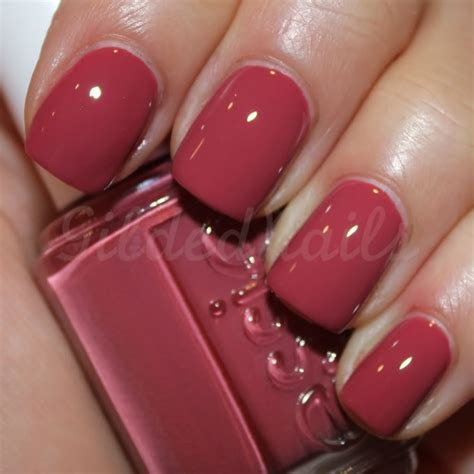 knot  personal wedding planner   nail
