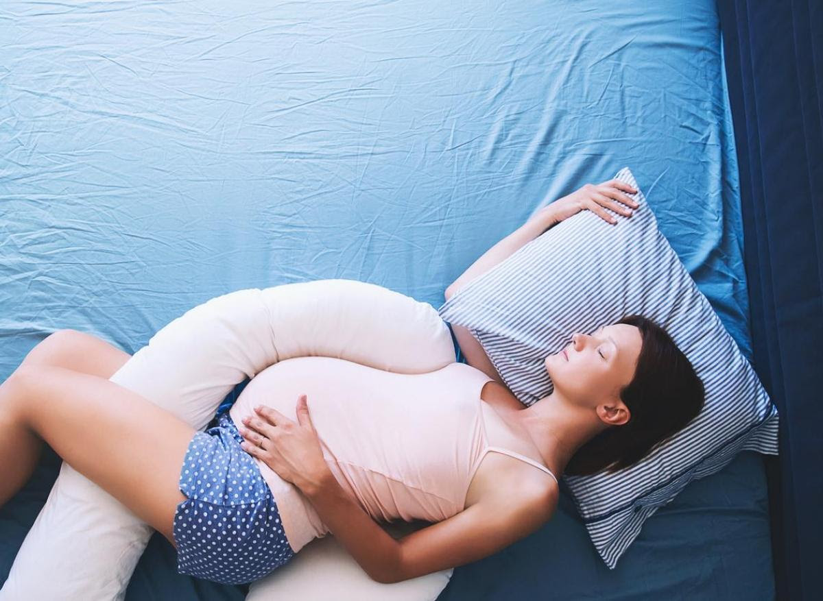 Grossesse Dormir Sur Le Dos Augmenterait Le Risque De Mortalite A La Naissance