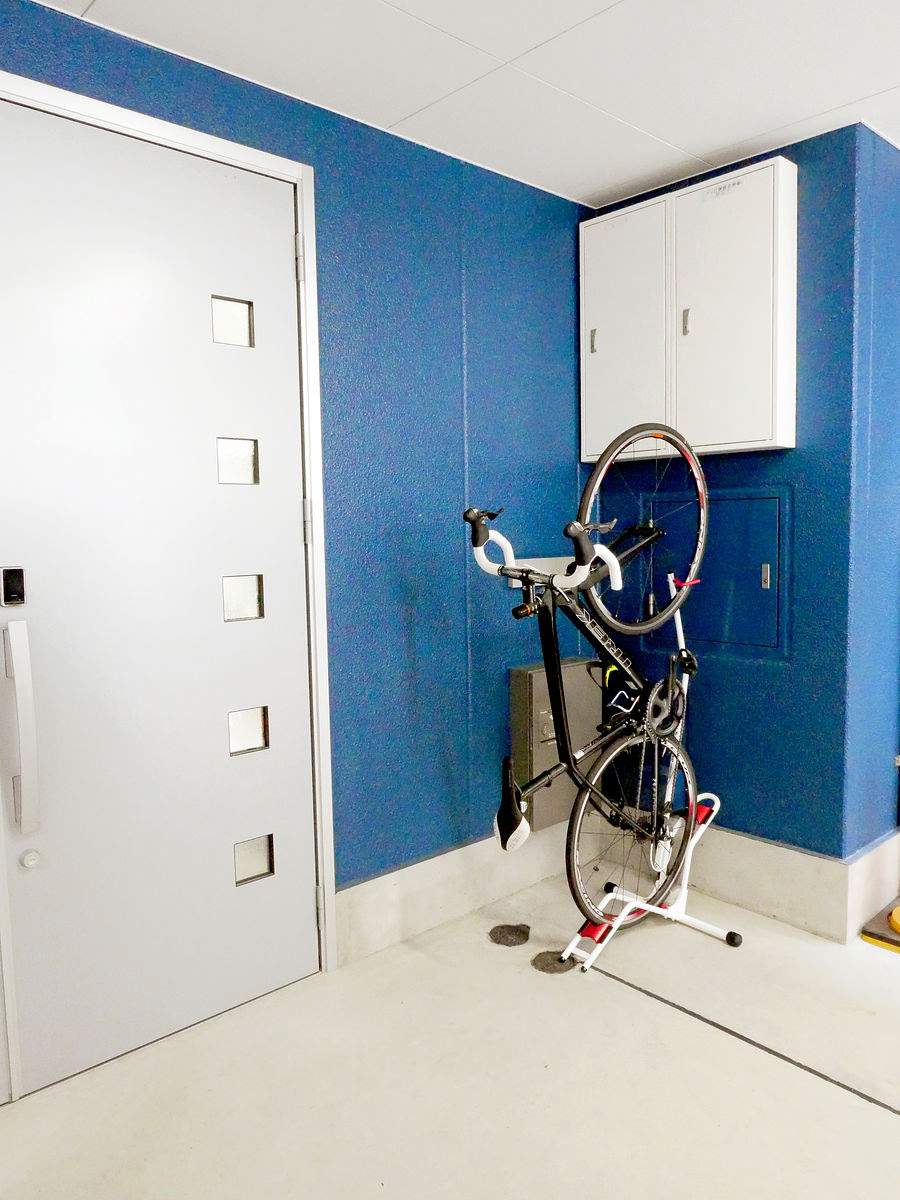 自転車 部屋 に 置く