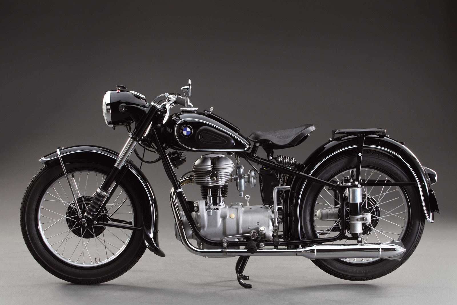 BMW Motorcycles Pictures and Wallpapers