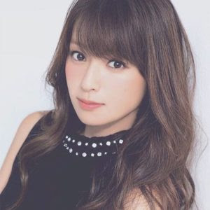 深田恭子の人気髪型 ミディアム 前髪 のオーダー方法と巻き方方法は画像も 芸能人情報おまとめ ｃｏｍ