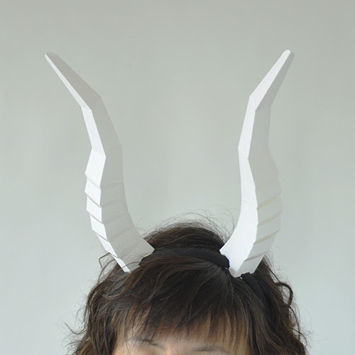 カチューシャにつける悪魔の角と羊のツノ マゴクラ Ram Devil Horns Papercraft