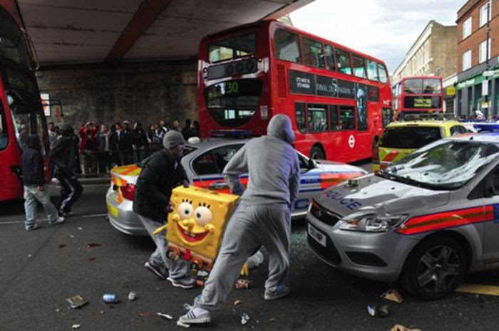 Very Funny Photoshopped Pictures of London Looters (46 pics)
