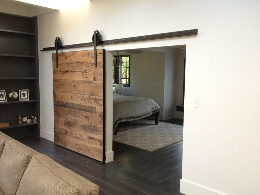 Wood Sliding Barn Doors Interior 1024 x 768