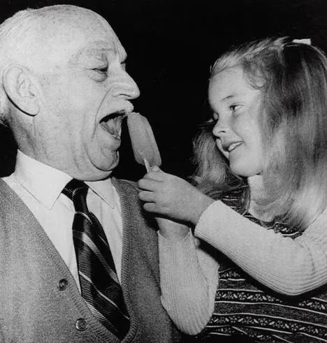 Frank Epperson: Popsicle