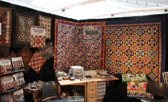 Leaders and Enders Quilts at the Kansas City Star Quilts exhibit - Quilt Market Spring 2014