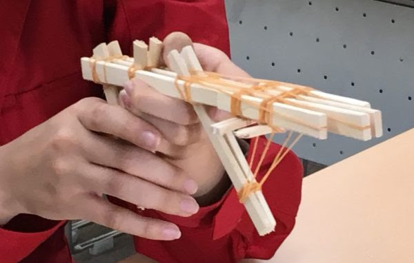 夏休み自由研究 割り箸ゴム鉄砲の作り方 160連発ガトリングもいいけど まずは4連発ピストルから