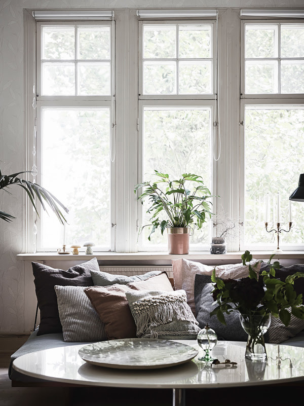 A Beautiful Swedish Home With Traditional Features The Style Files