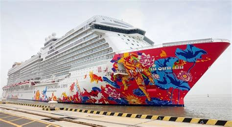 Book a trip online with dream cruises, the inspirational cruises from . Genting Dream Itinerary, Current Position, Ship Review